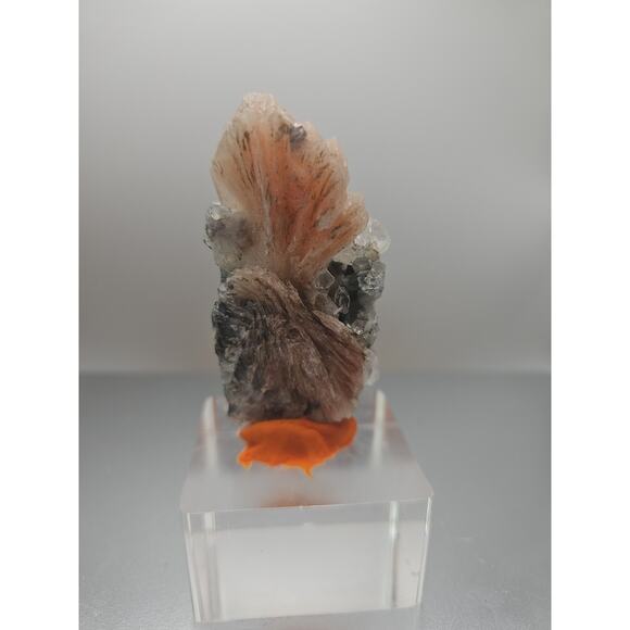 Apophyllite Pink Stilbite 51grams - Picture 8 of 13